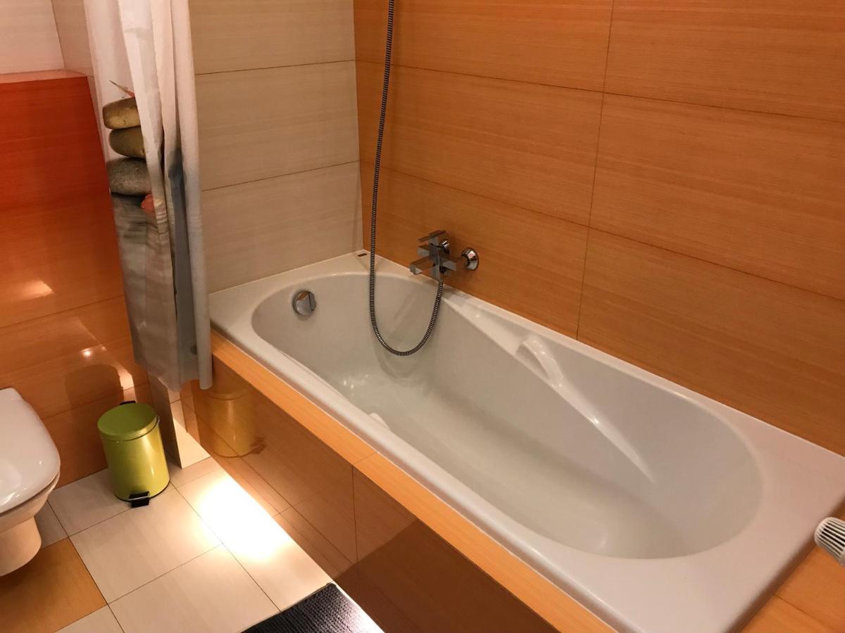 Apartamento Apartament "Cleopatra" Z Garazem Podziemnym, Faktury Vat Kielce Exterior foto